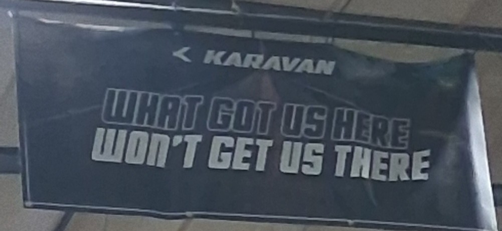 Karavan English Banner - Before
