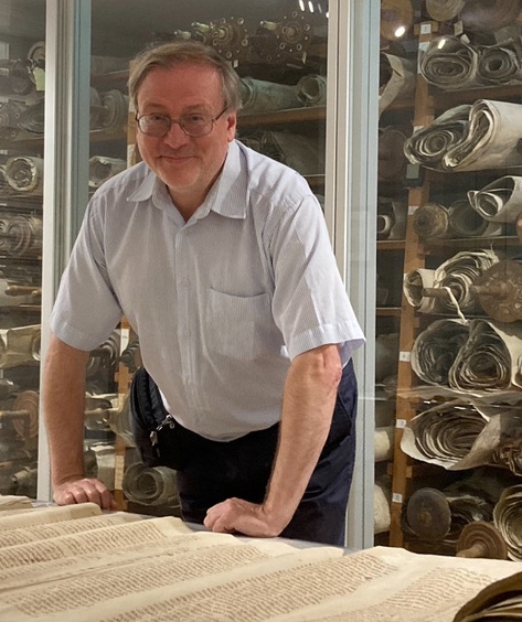 Dr Marc Michaels, Hebrew Manuscript Scholar and Palaeographer