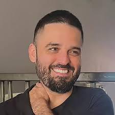 miguel bio image.jpg