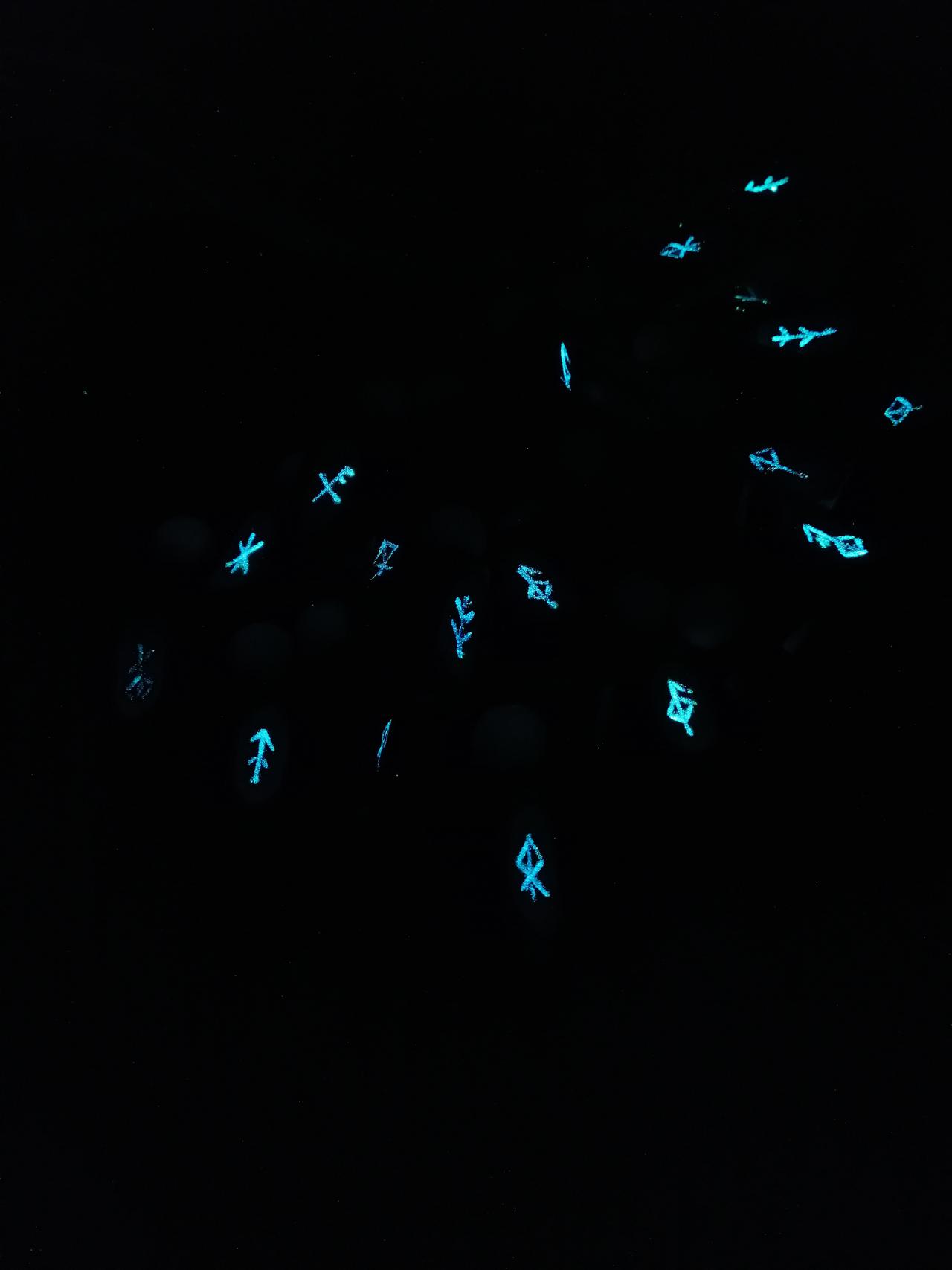collane rune di notte.jpg