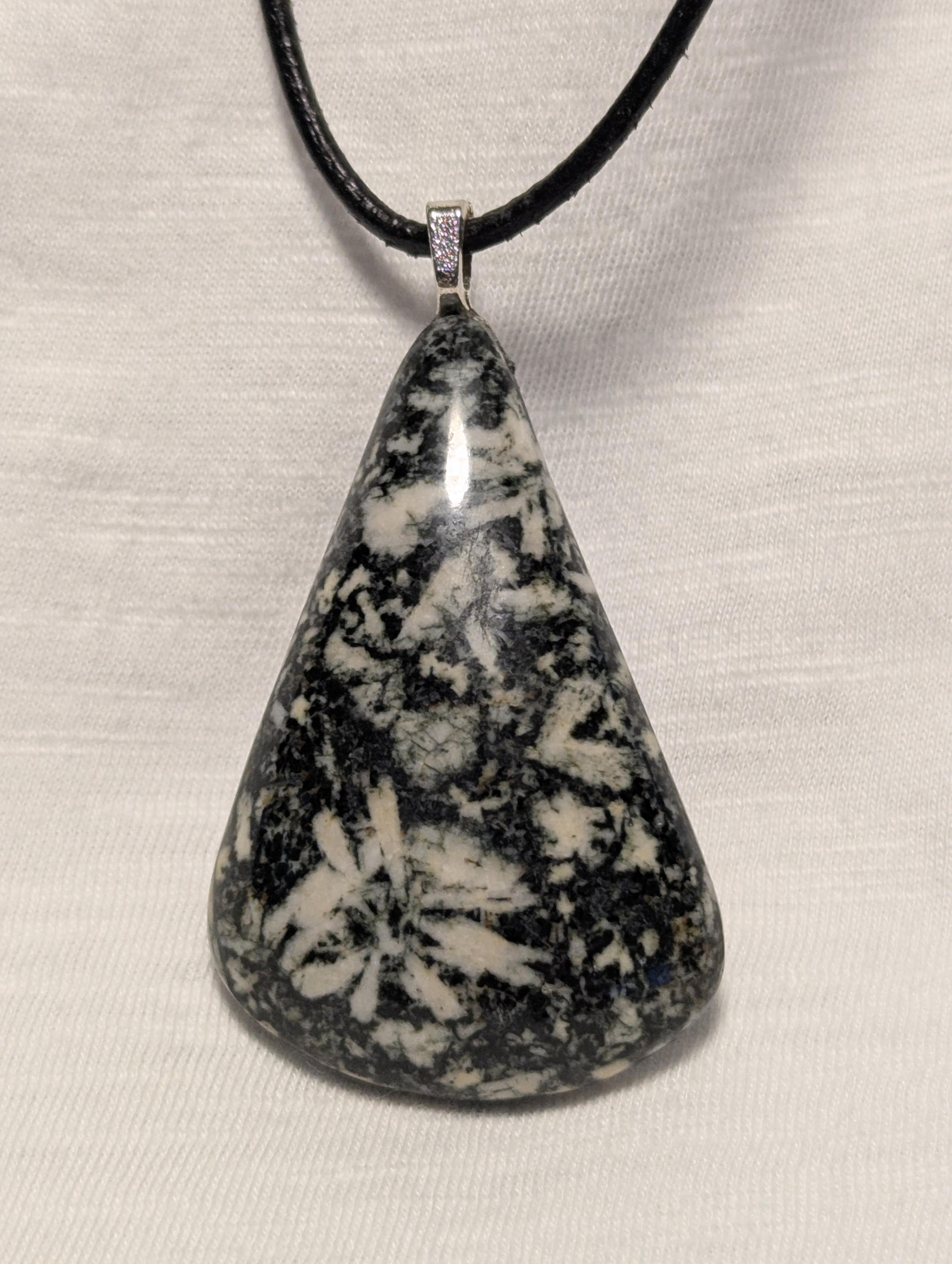 <strong>flowerstone</strong>