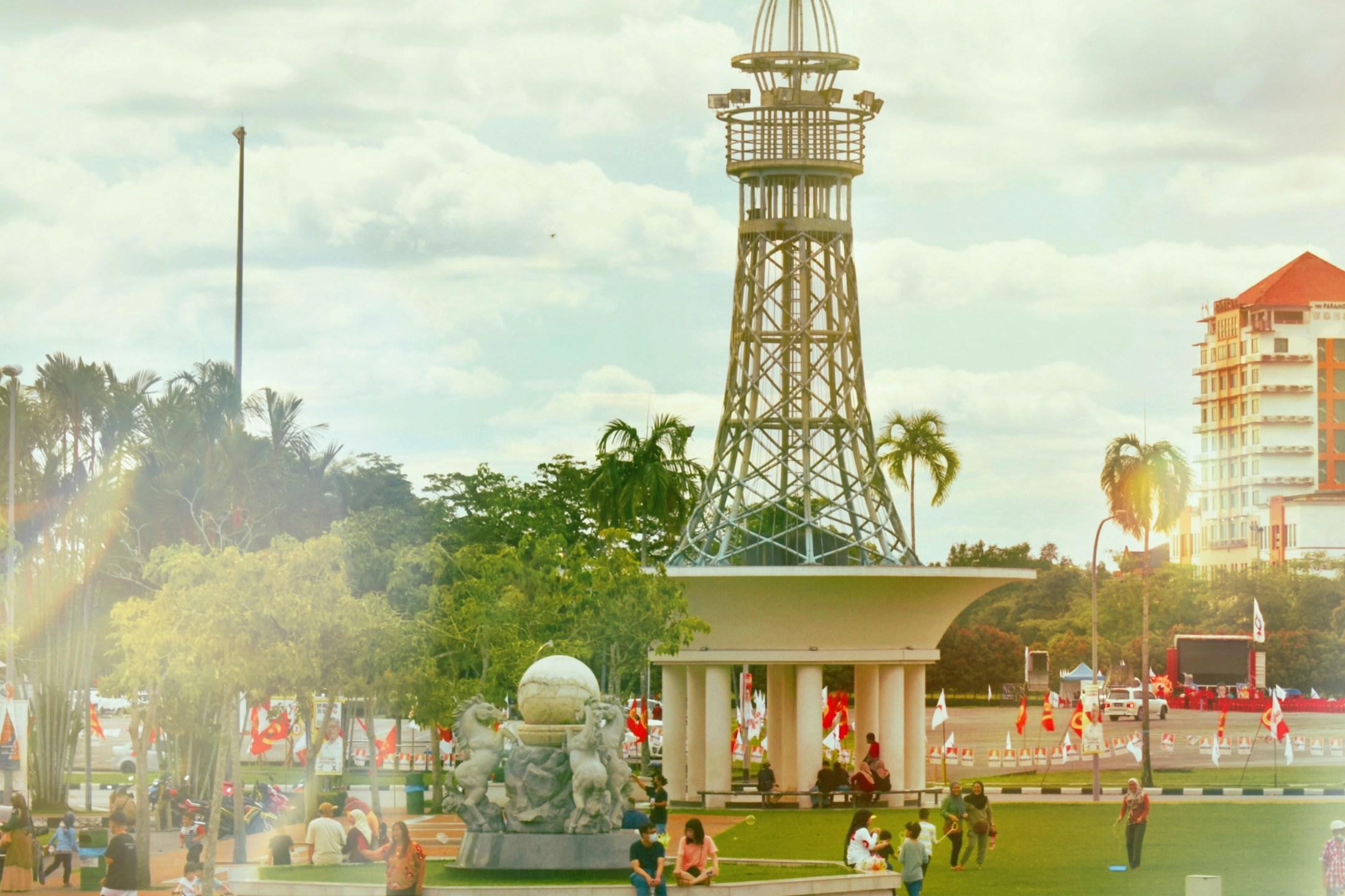 Sibu gateway: the heart of the town