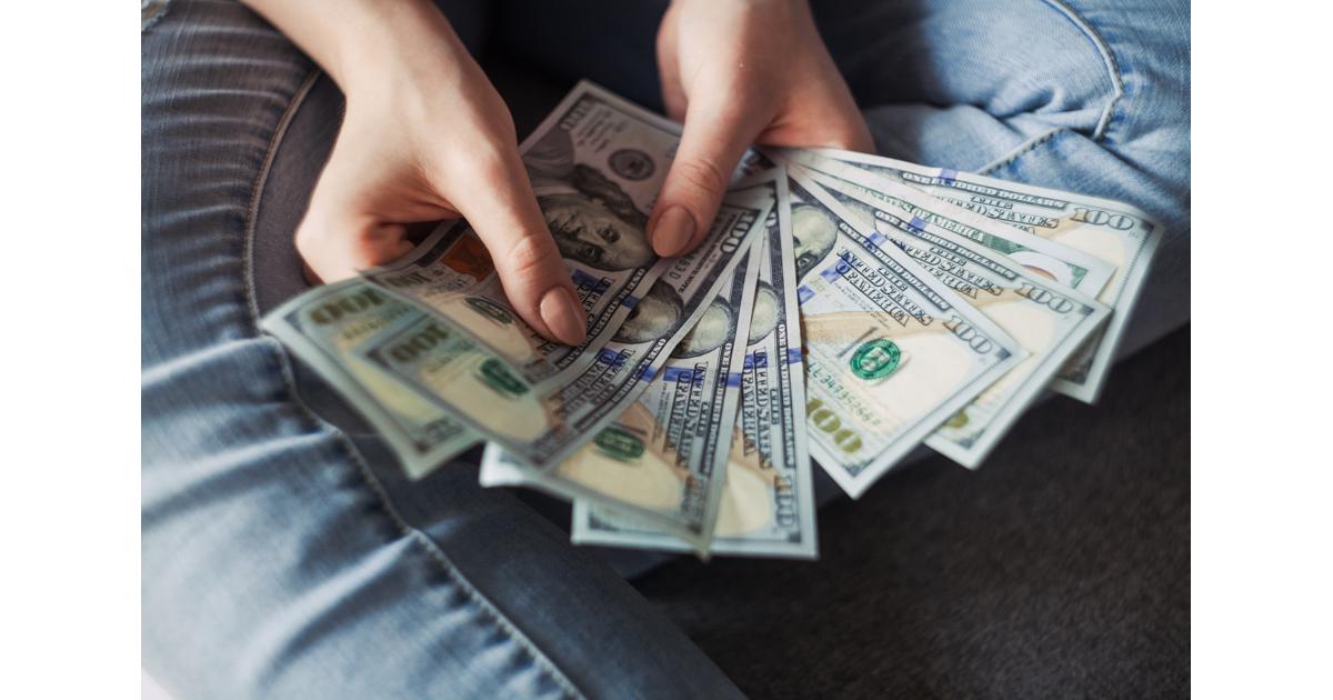 Debt management Advice from the experts at DebtHelp, Inc.