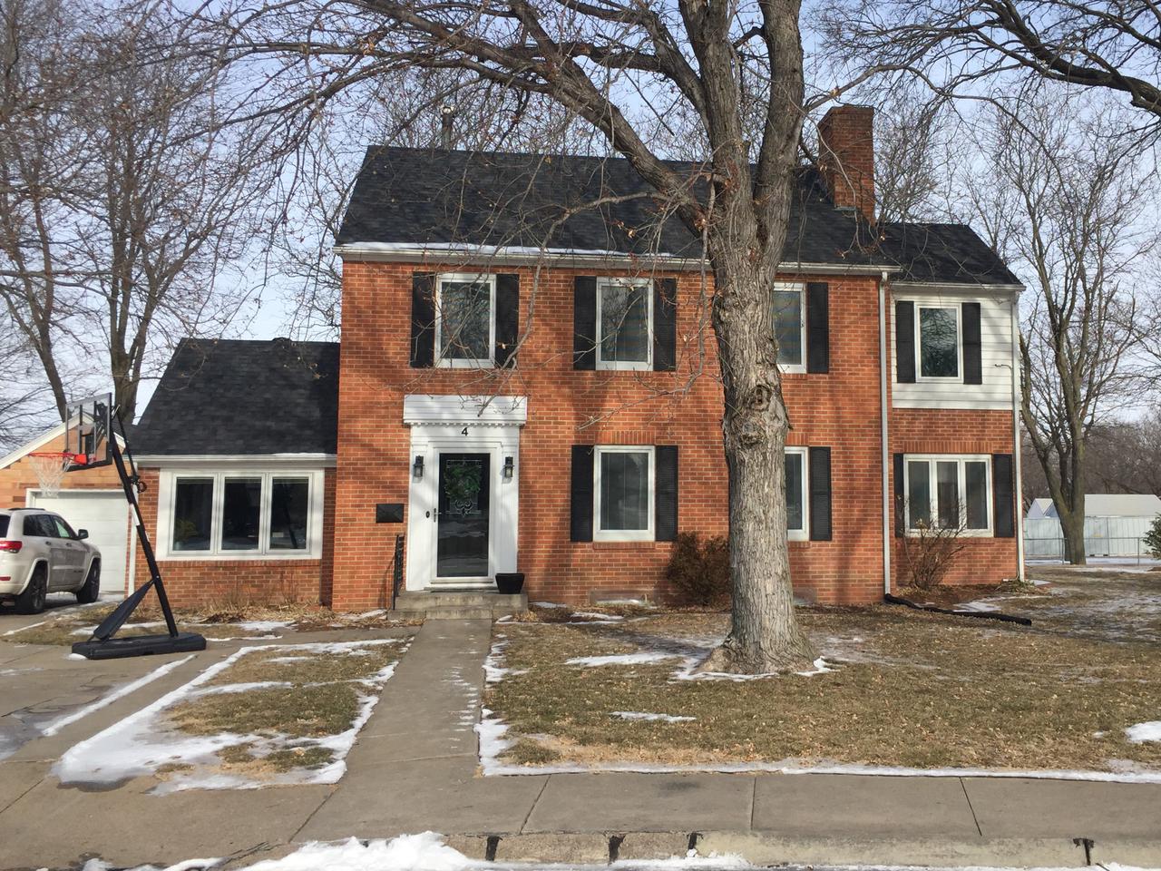 Holdrege NE Homes for Sale NAS Realty