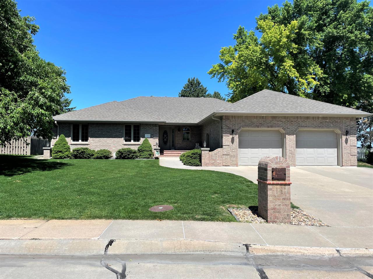 Holdrege NE Homes for Sale NAS Realty
