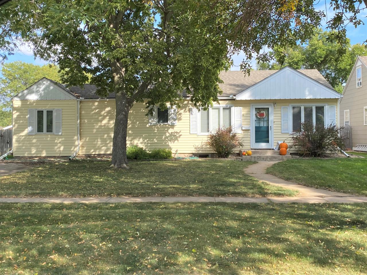 Holdrege NE Homes for Sale NAS Realty