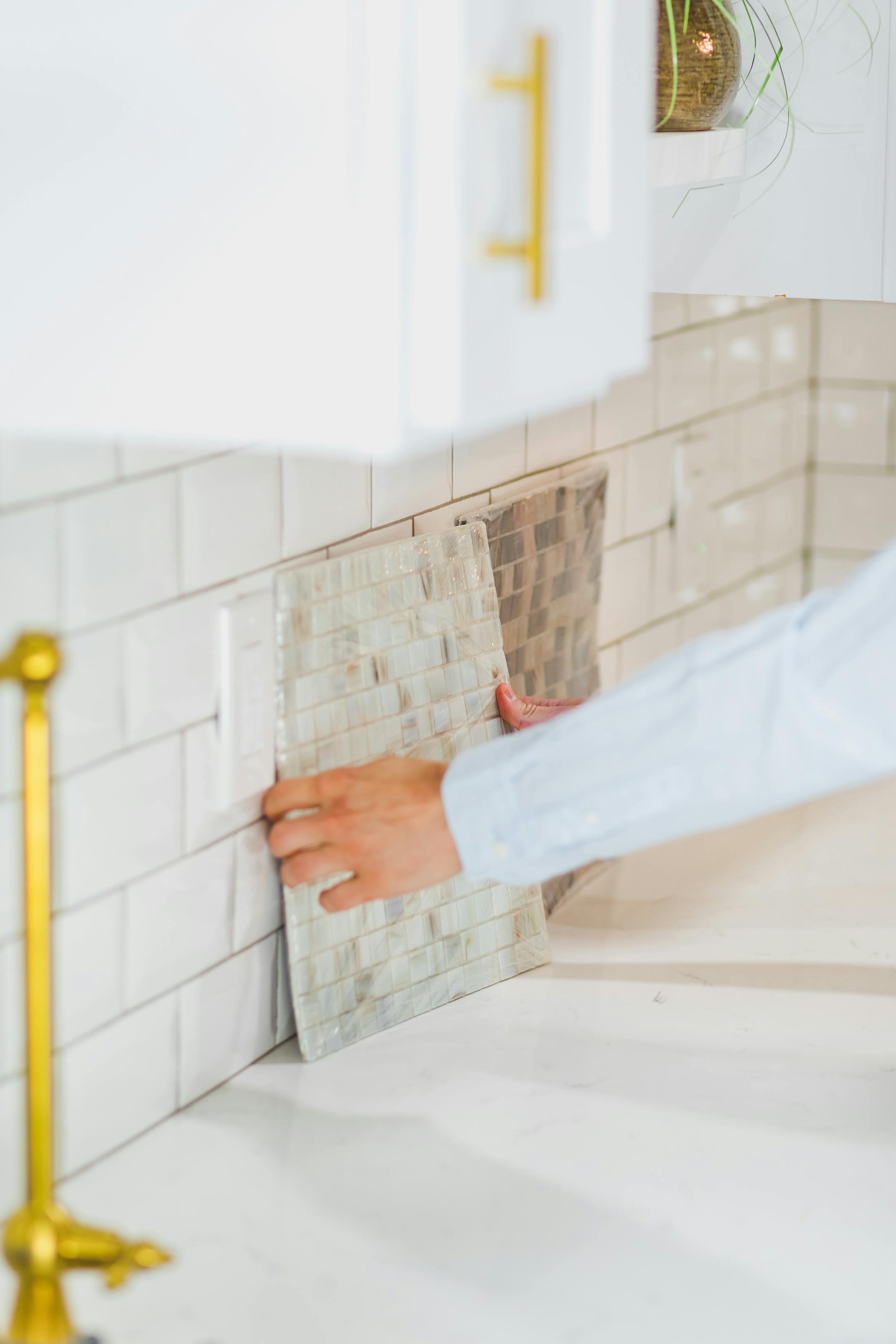 Homeowners can avoid missteps by hiring a kitchen remodeler in Lancaster, CA