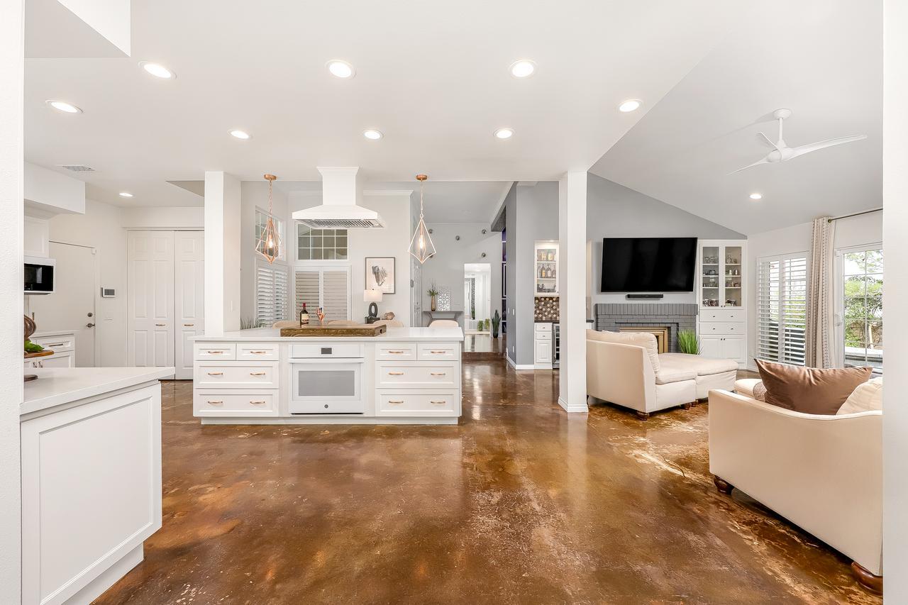 palmdale-kitchen.jpeg