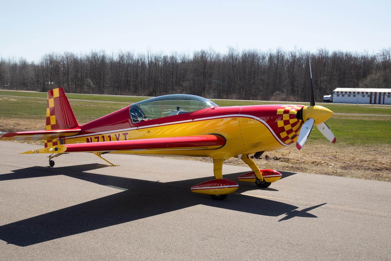 tangowhiskey extra2.jpg