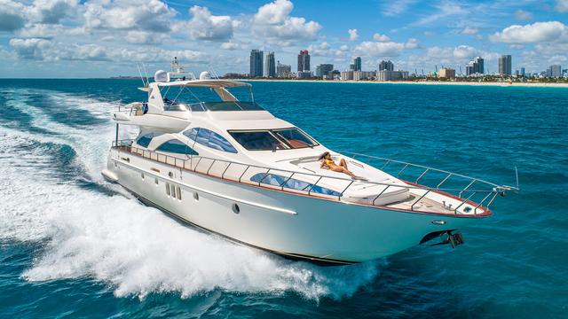 80_azimut_grace_5.jpg