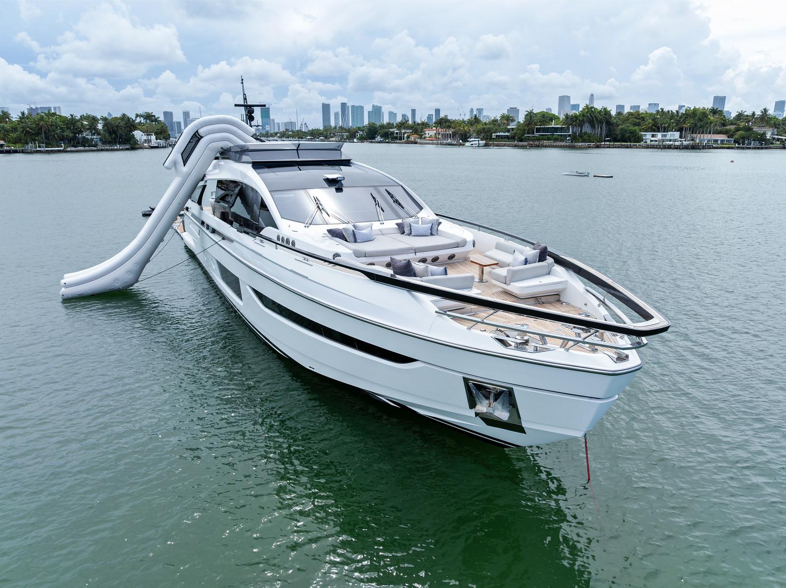 3_94' azimut_rosa_ miami luxury modern_yacht rental charter -x3.jpeg