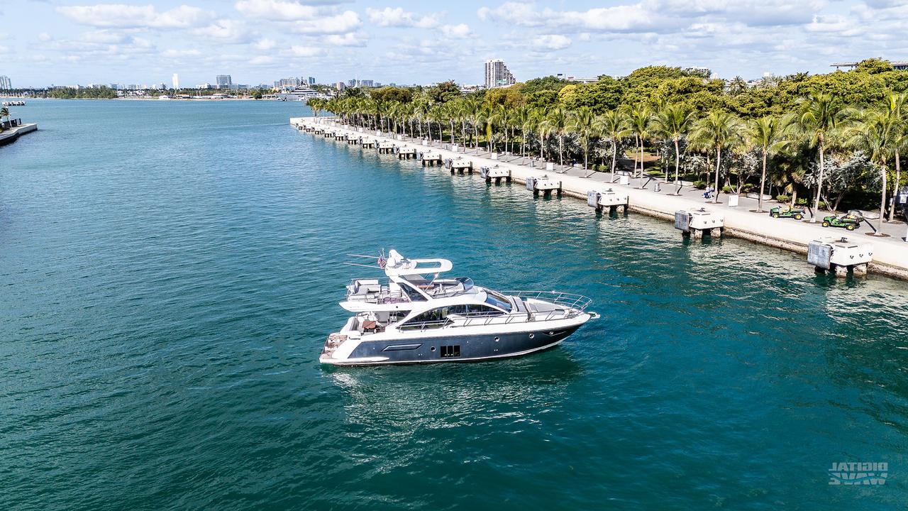 50ft azimut vice.jpeg