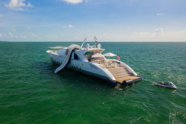 double shot - exterior18.jpg