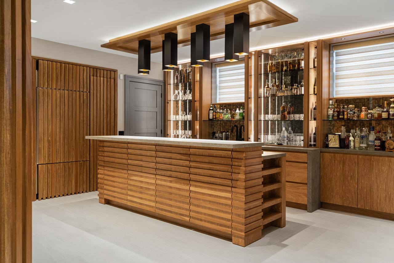 0066_bar.jpg