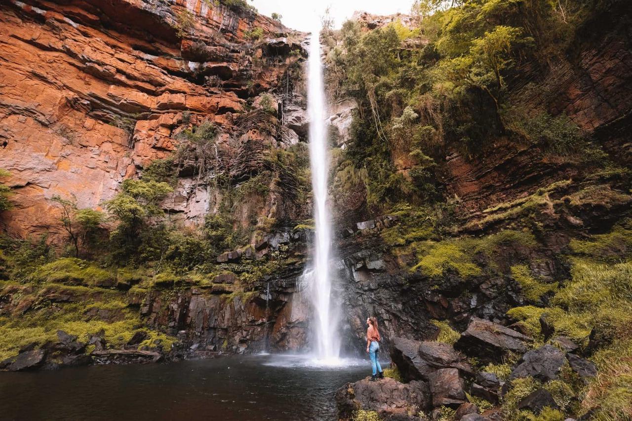 lone-creek-falls-1675x1116.jpg