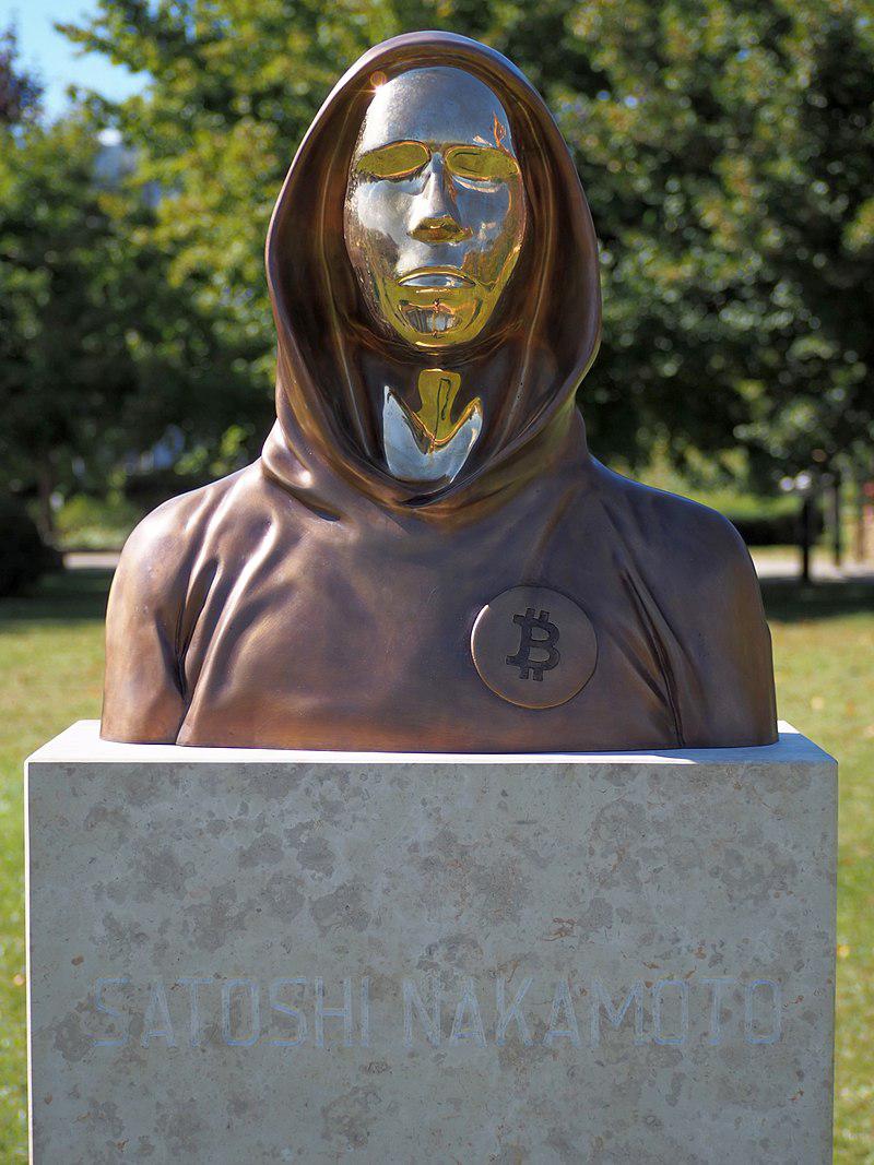 800px-bust_of_satoshi_nakamoto_in_budapest.jpg