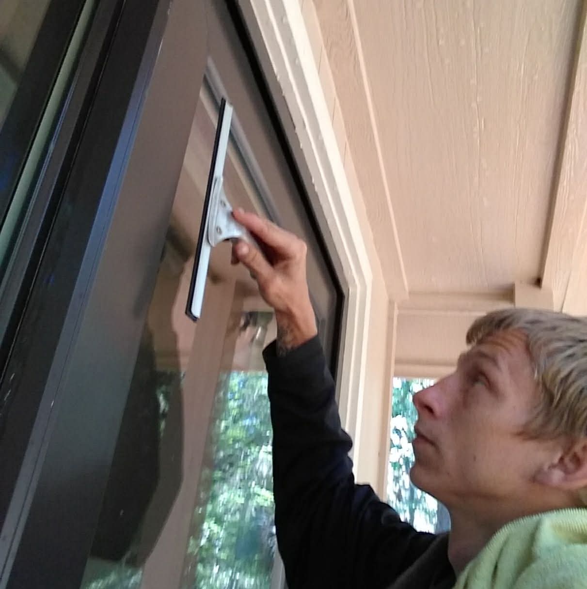 Professional window cleaning service