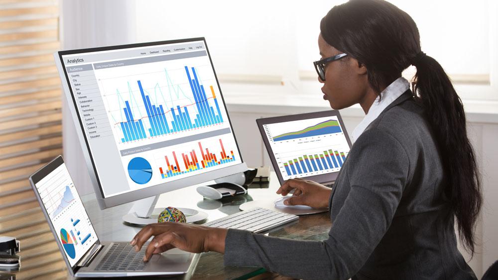 news-data-analyst.jpg