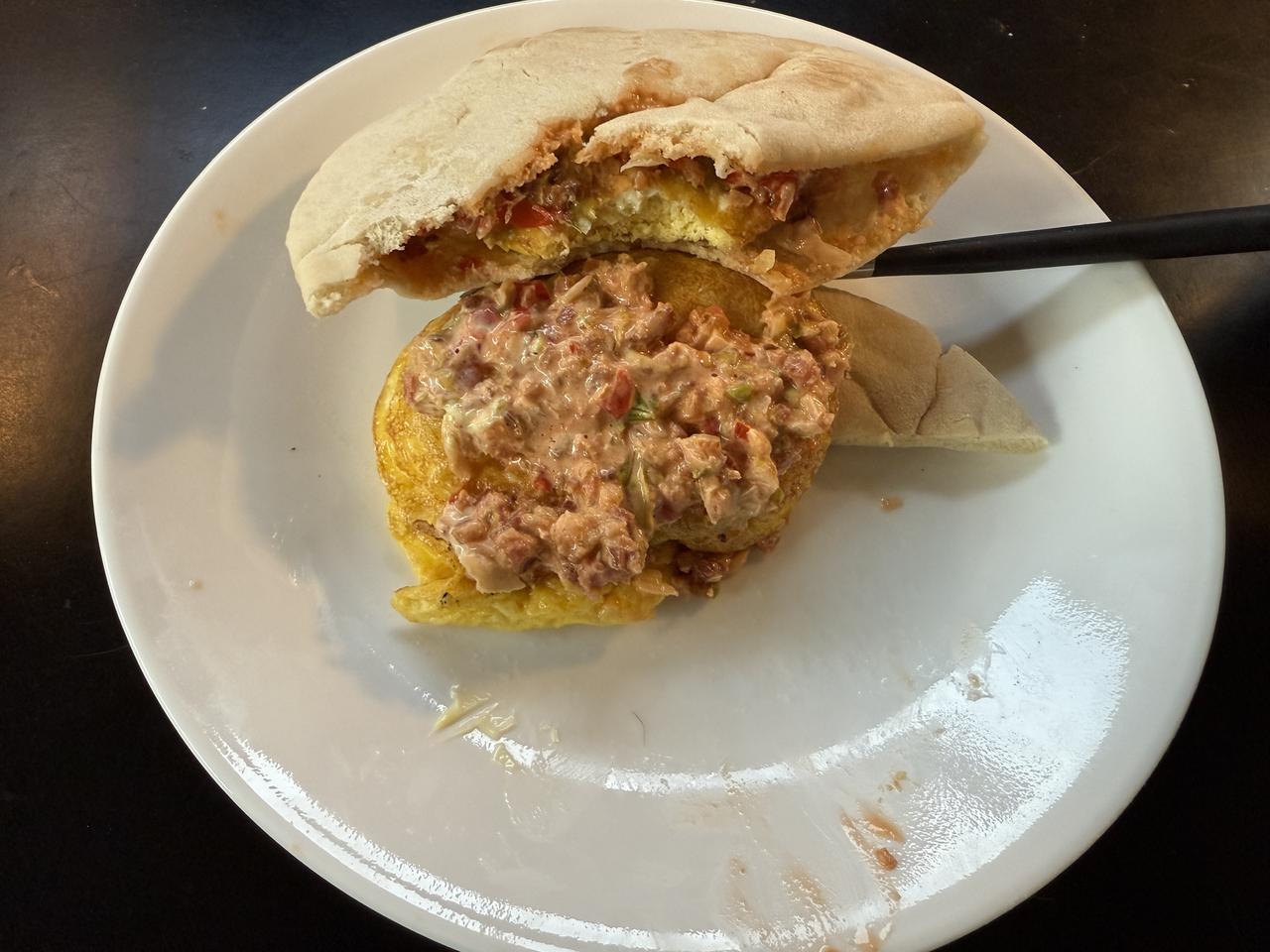 aug blt egg pita.jpg