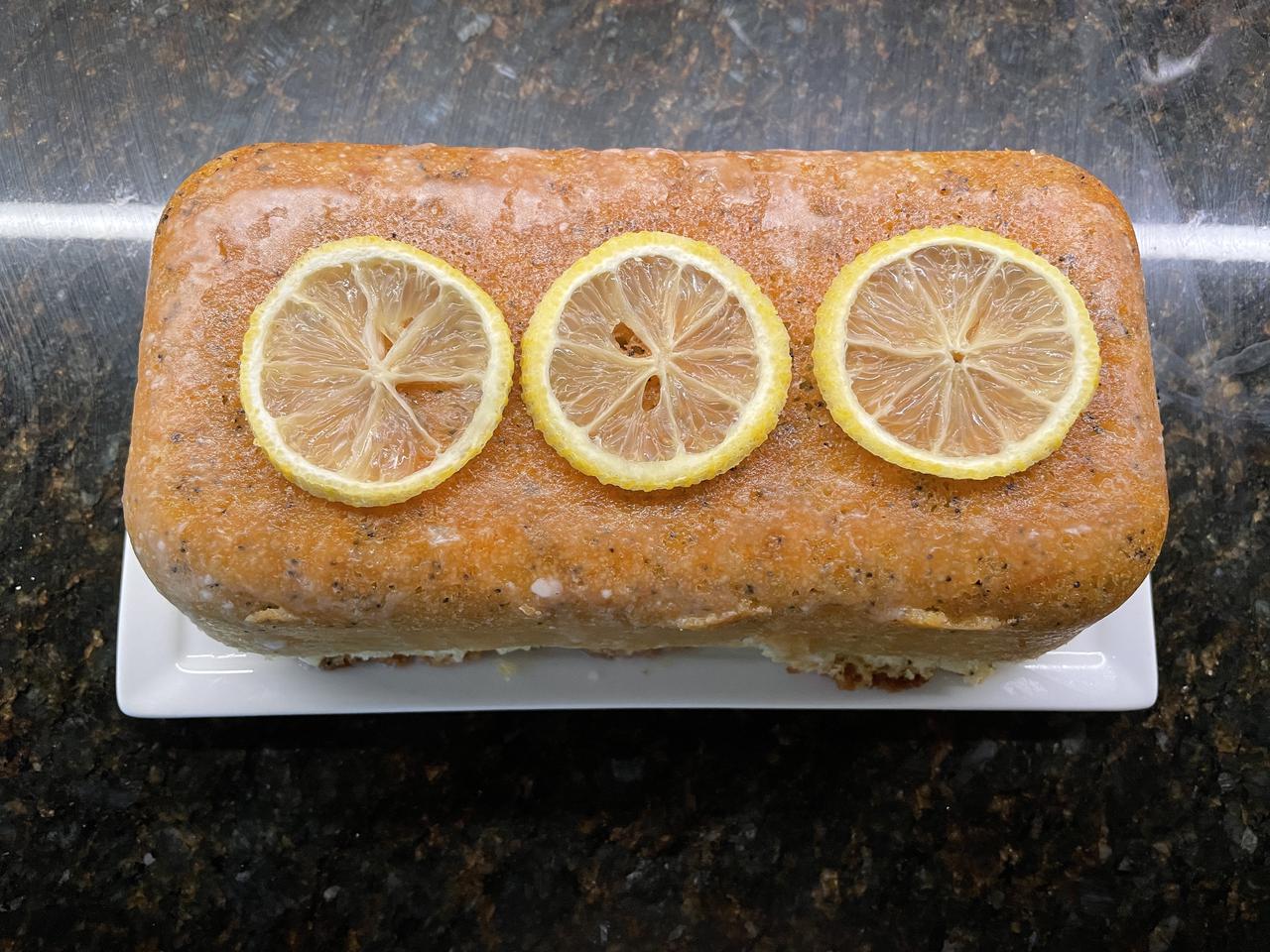 jan lemon poppy seed cake.jpg