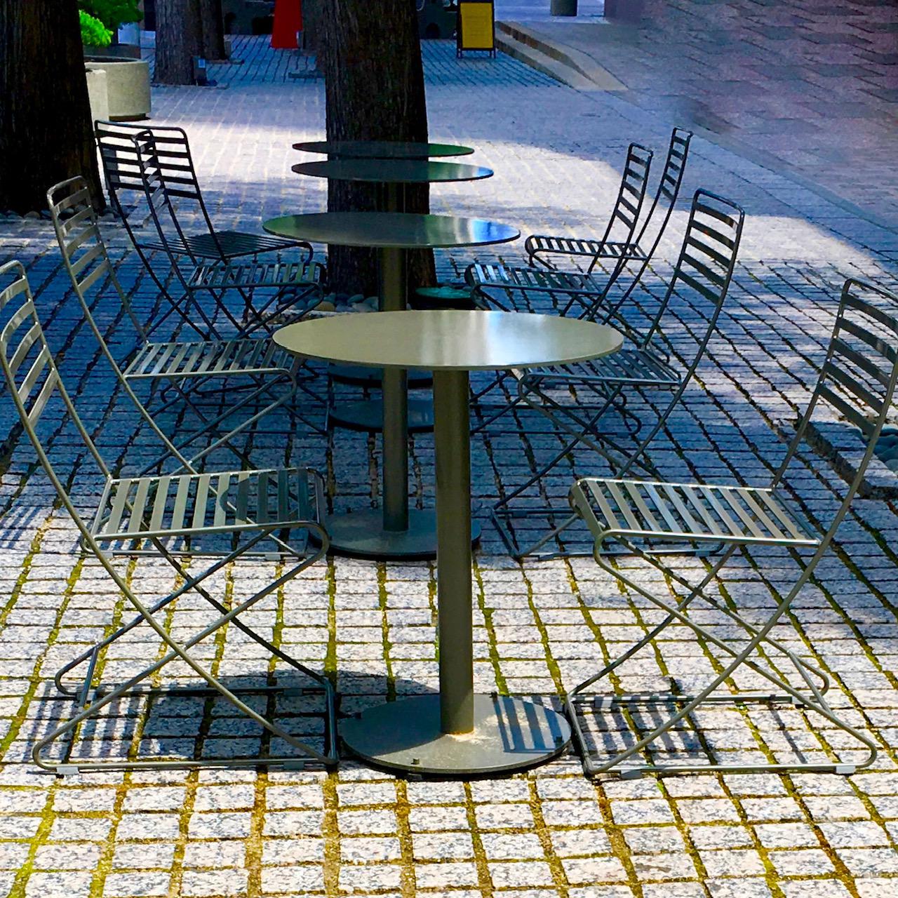 charleston chairs 2.jpg