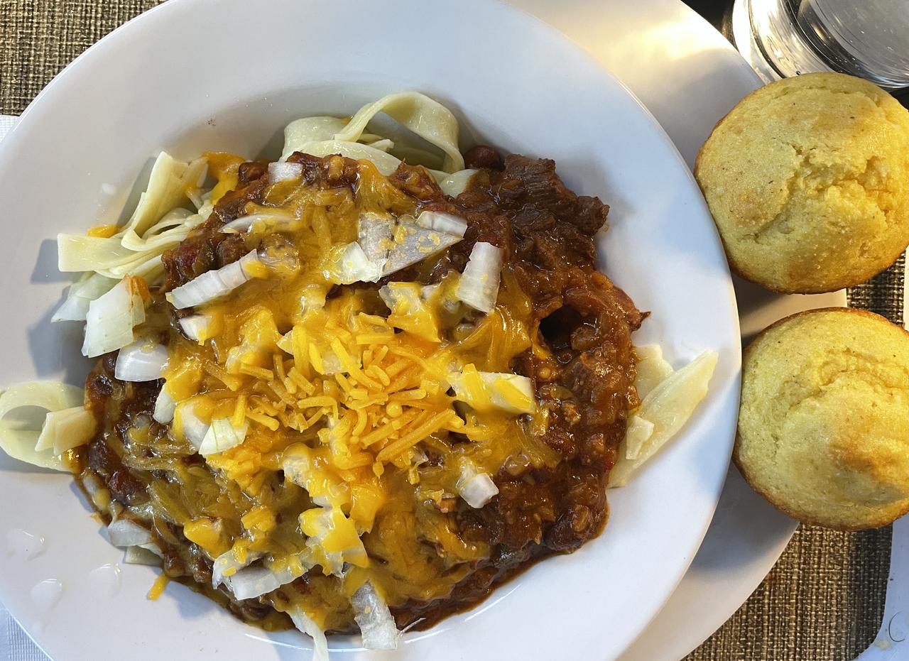 may turkey chili 5-way.jpg