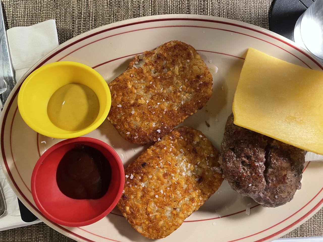 may cheeseburger.jpg