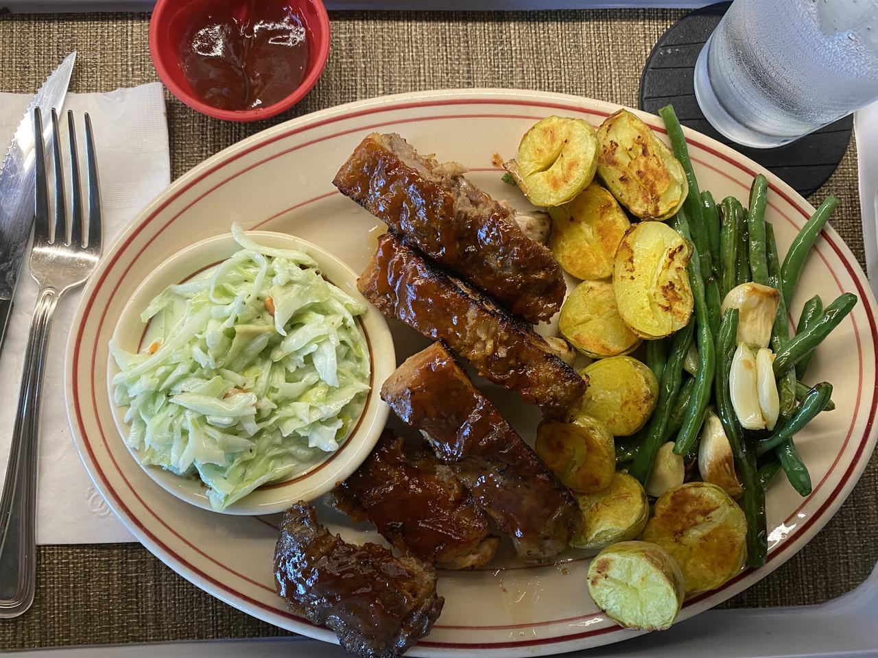 5 ribs pot green bean garlic.jpeg