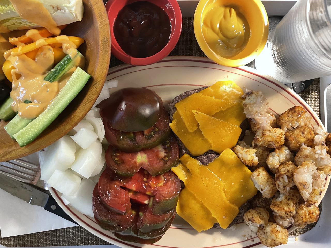 aug cheddar burger tota.jpg