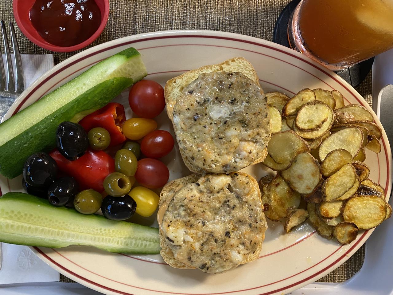 7 shrimp burger.jpeg