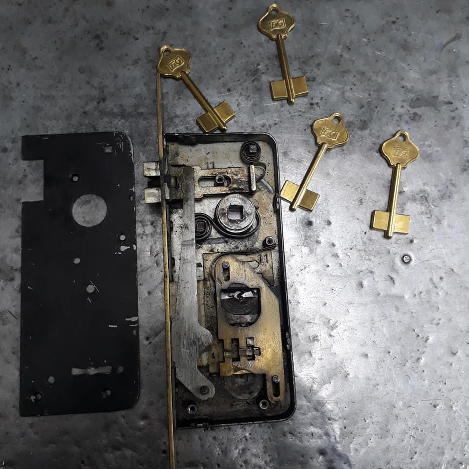 restauracion.jpg