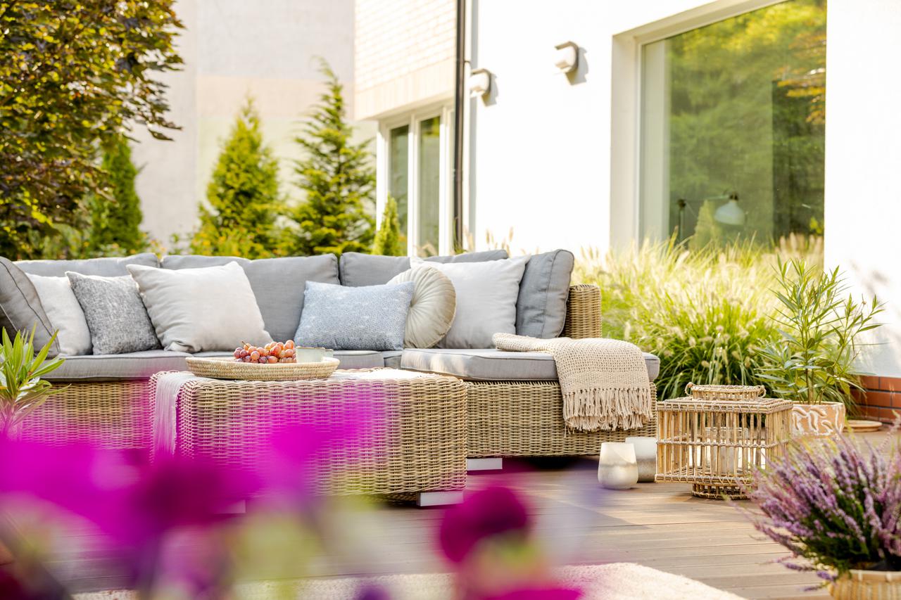 Outdoor office space
