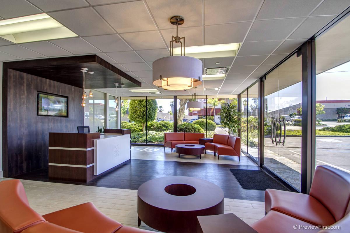a.o.reed reception, lobby, mid century office design.jpg