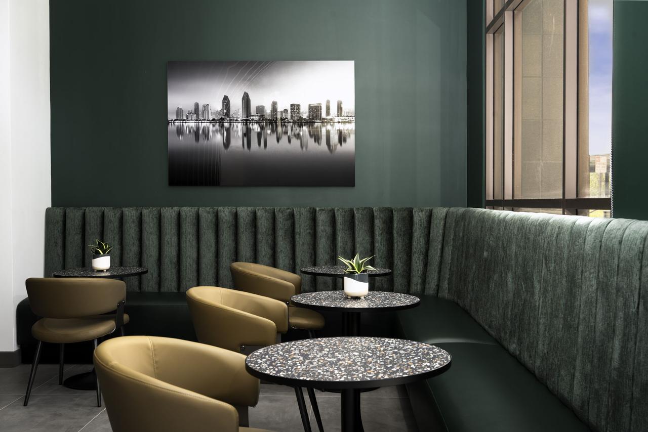 restaurant, cafe.jpg