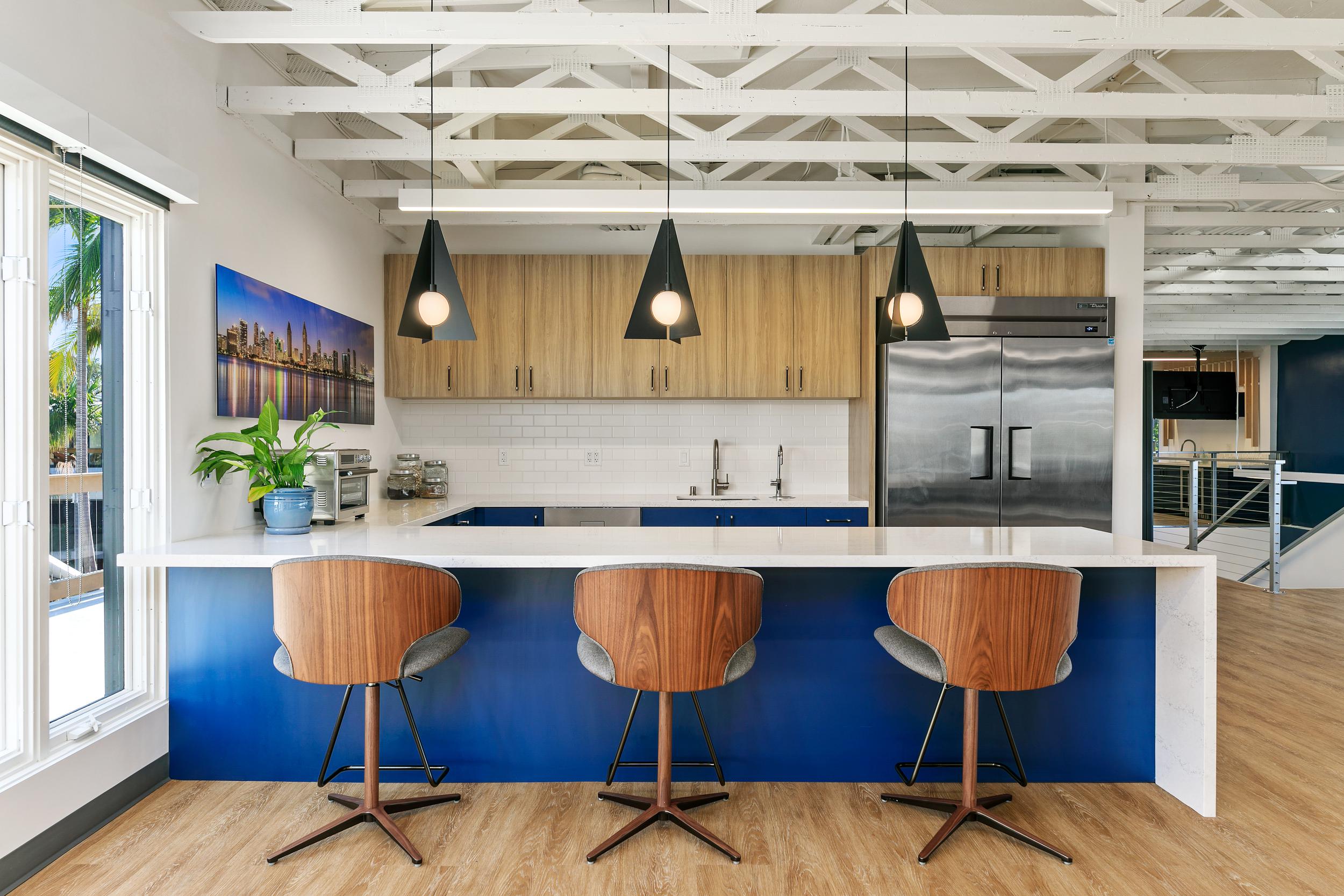 centerpoint kitchen.jpg