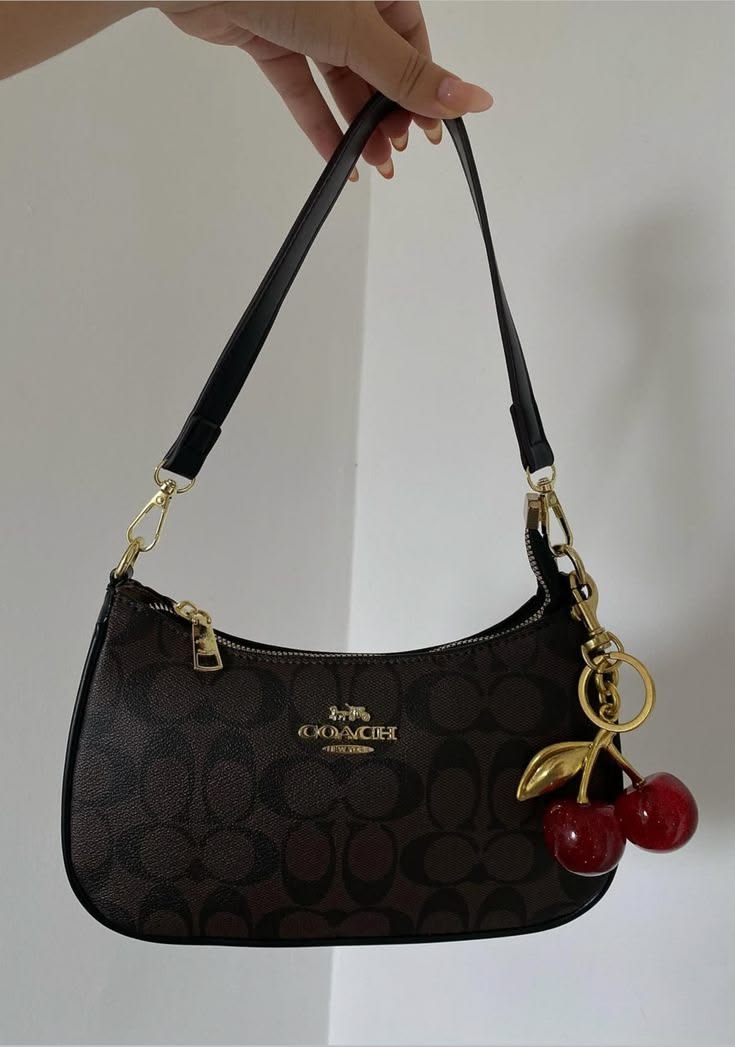 Casual Weekend Bag