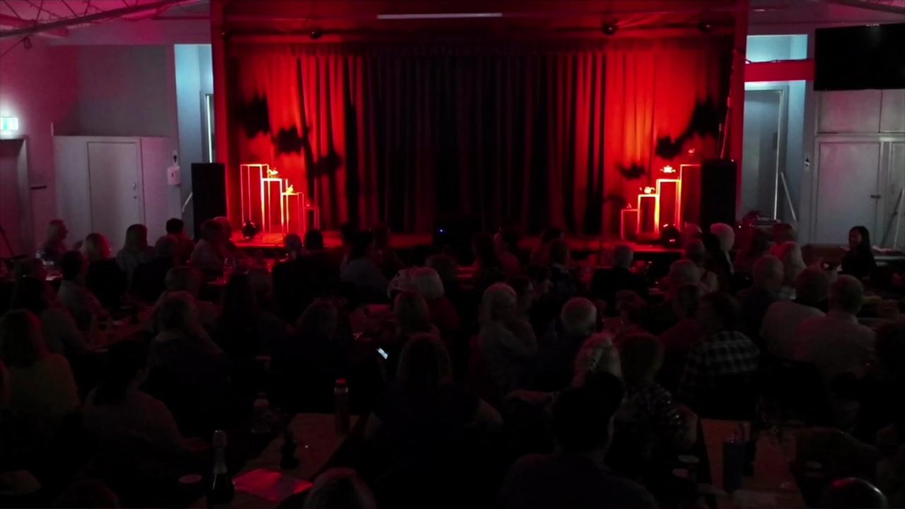 stage red.jpg