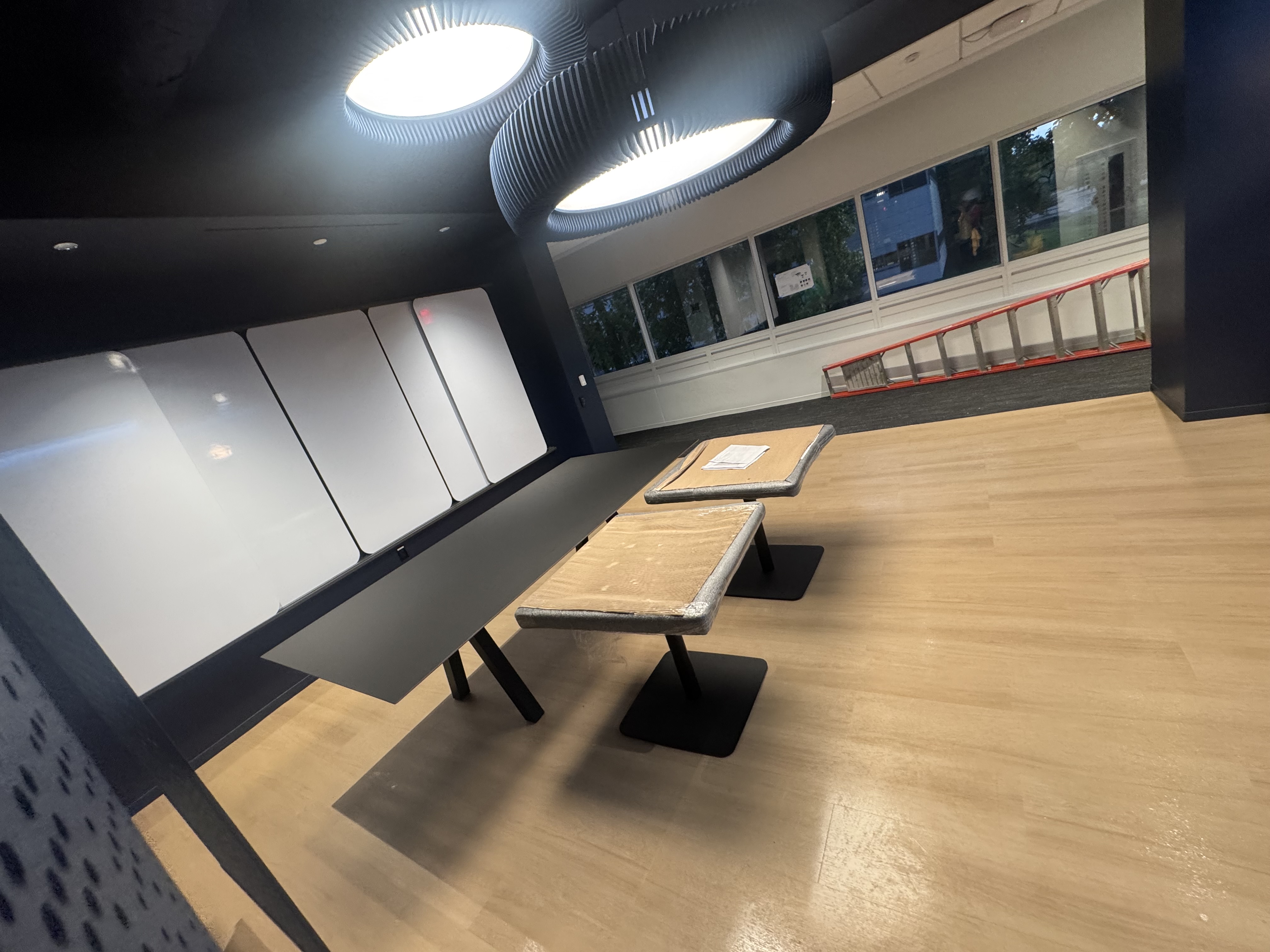 Professional commercial cleaning service