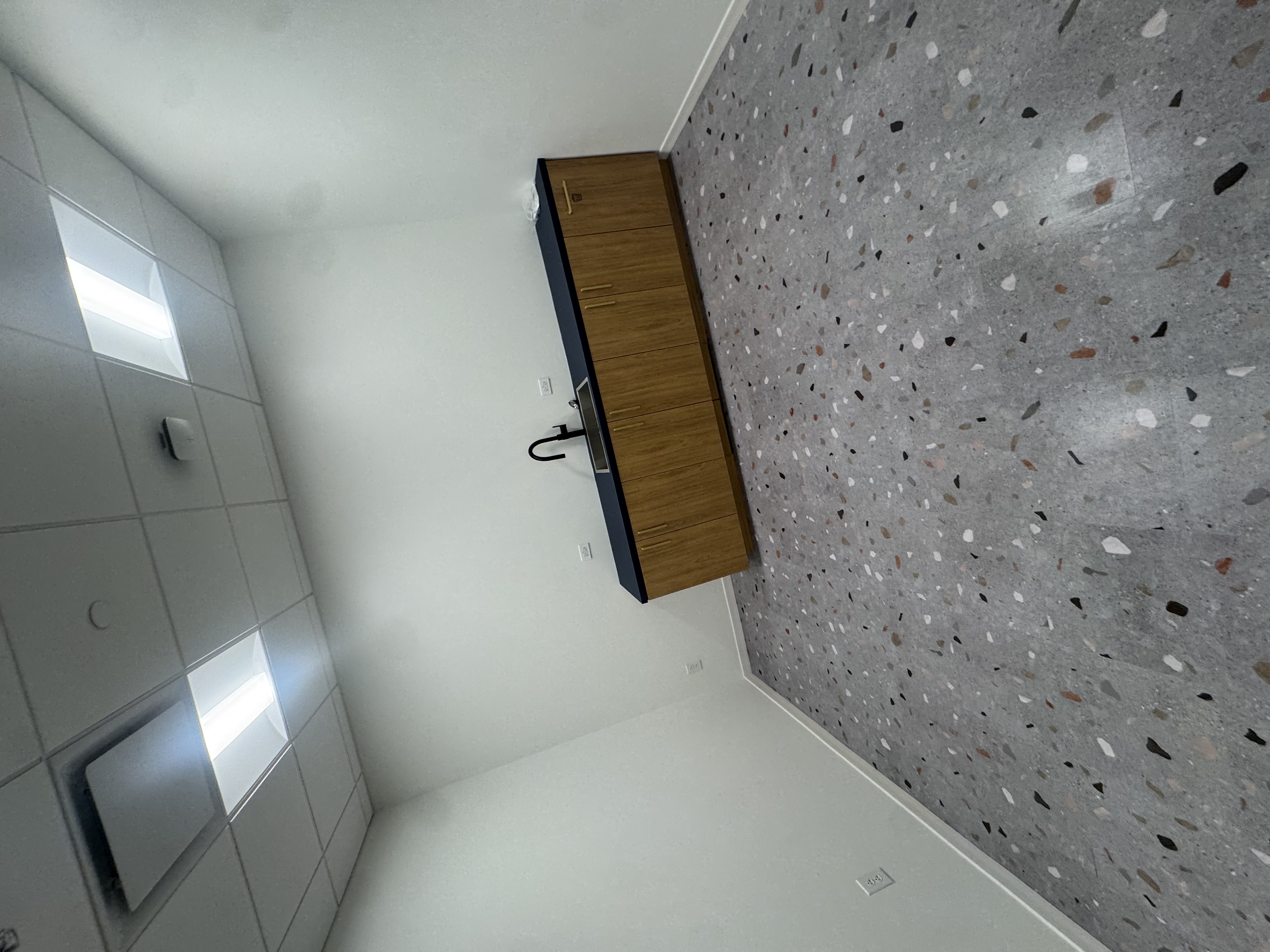 Commercial space detailed