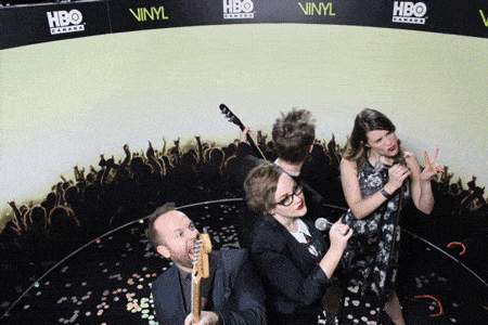 giphystock3614.gif