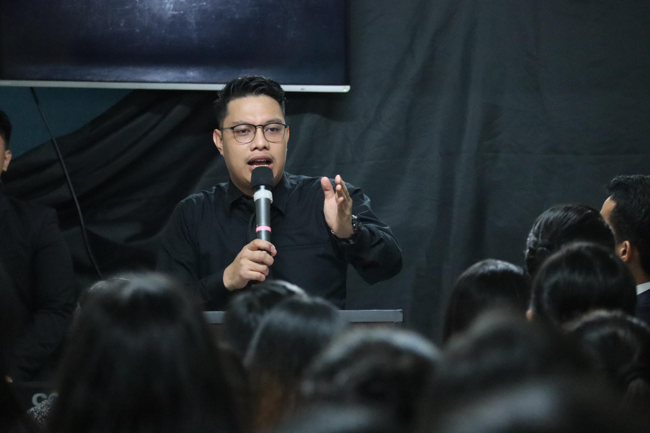 Public Speaker