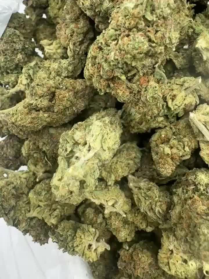 20250411_190808000_ios.mov