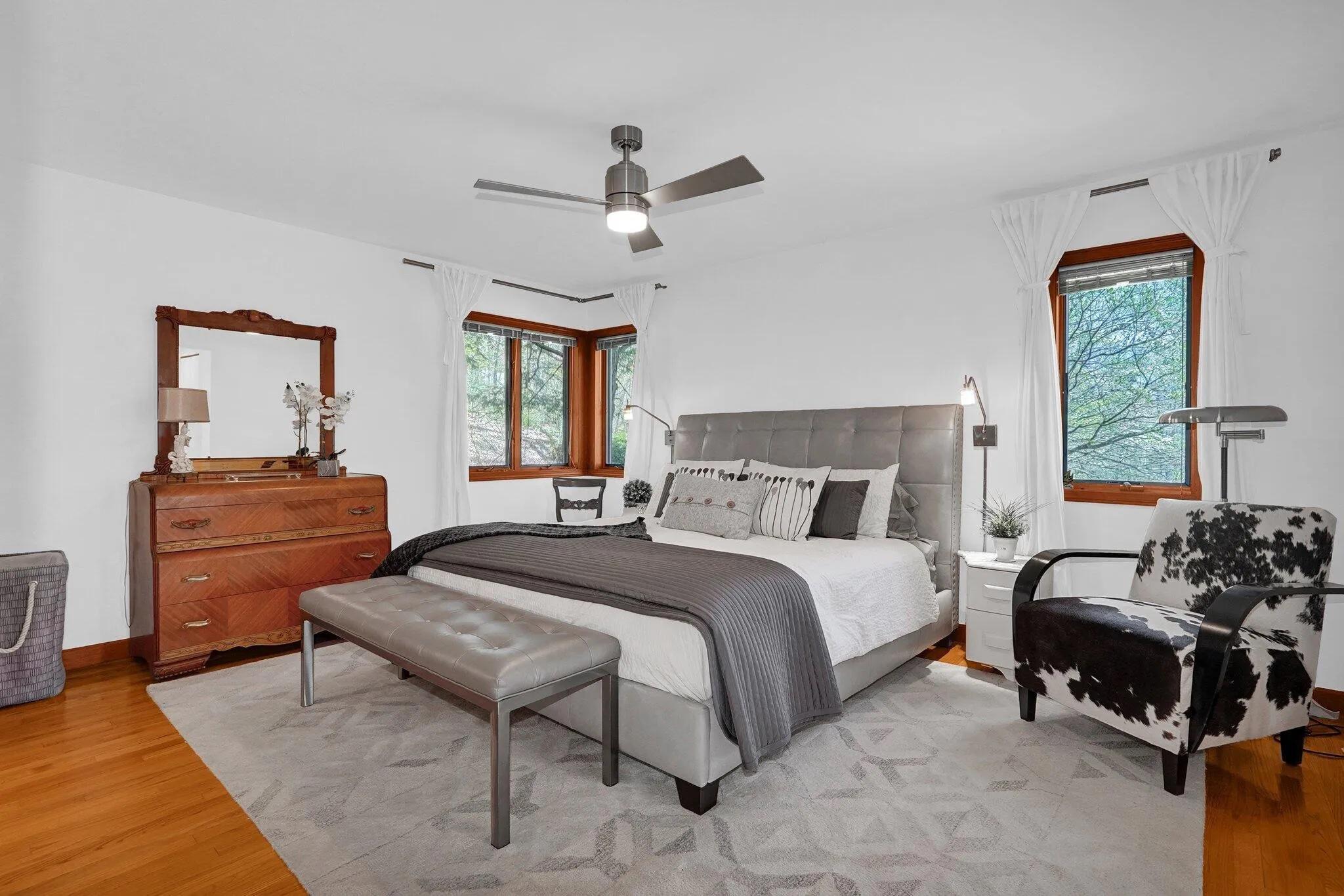 master bedroom.jpg