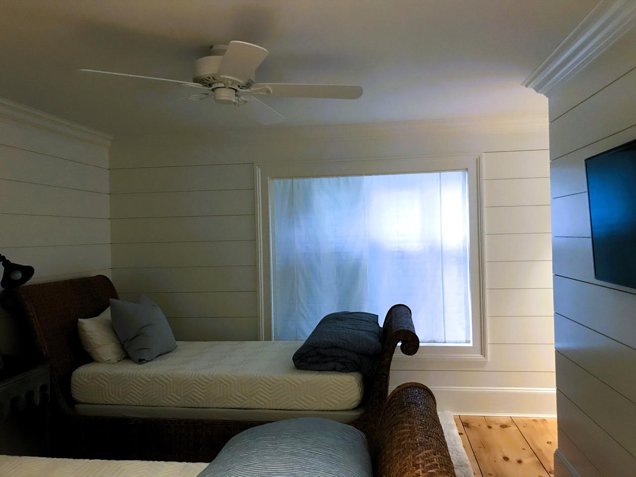 bedroom.jpeg