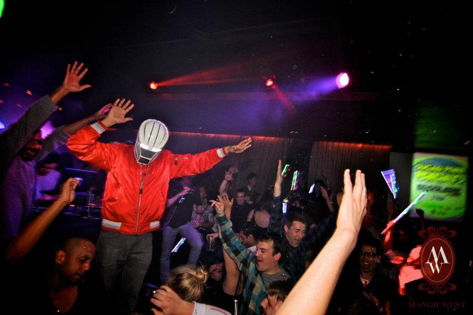 myndset-live-at-manor-west.jpg