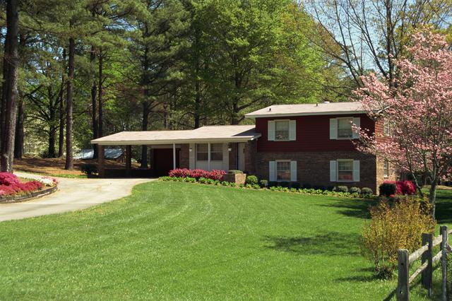 lynnwood split entry.jpg