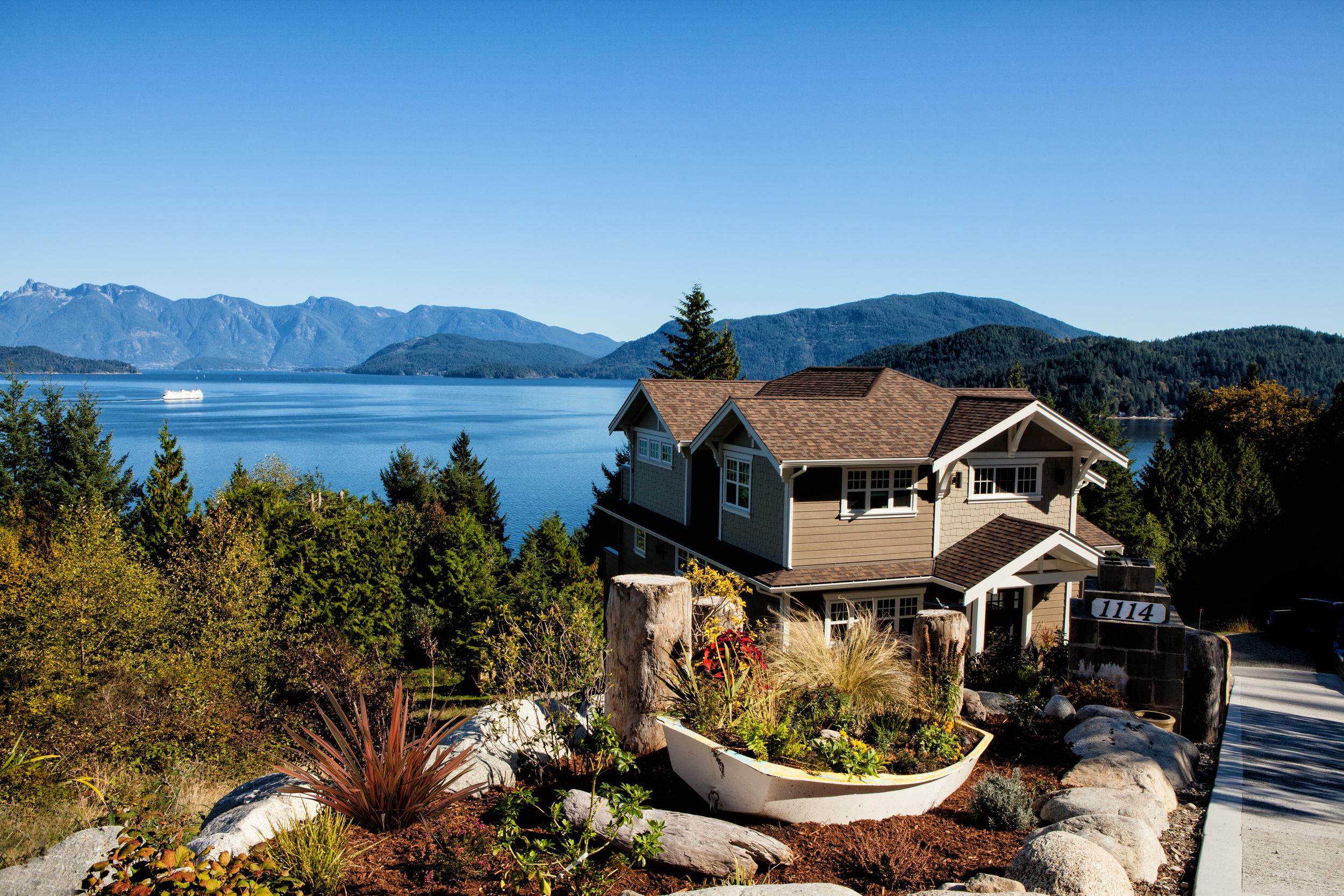 refinancing home appraisal for a house overlooking a lake