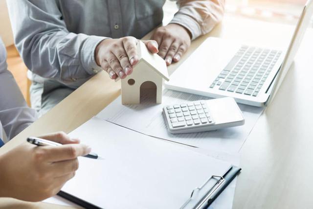 estate stock photo.jpg