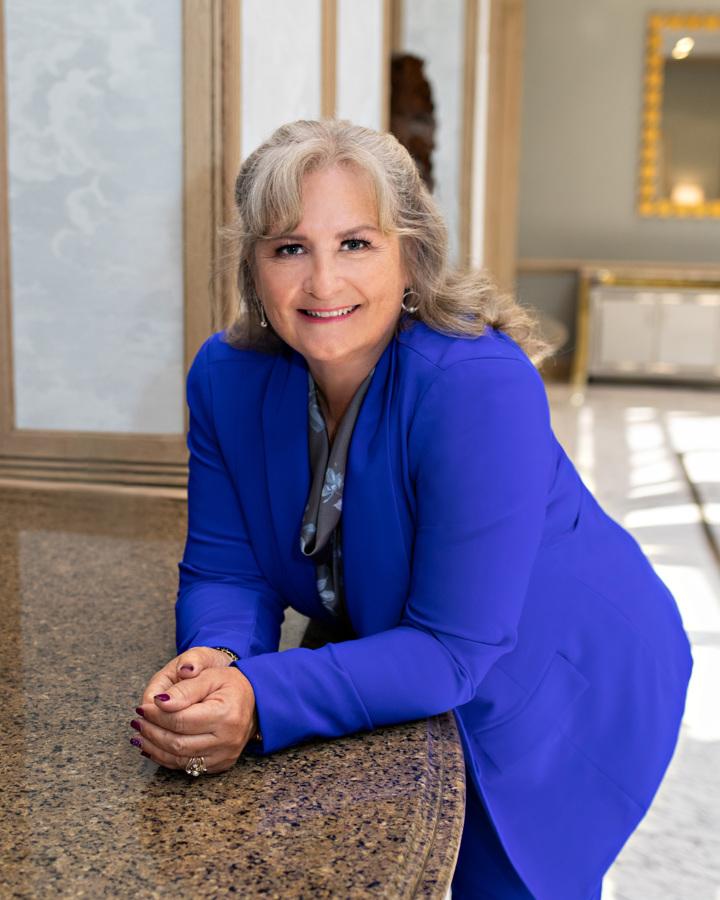 andersonjulie24095.jpg