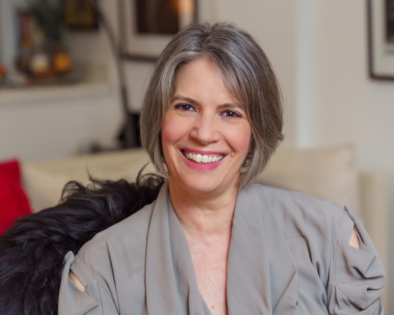 j.kelly hoey.jpg